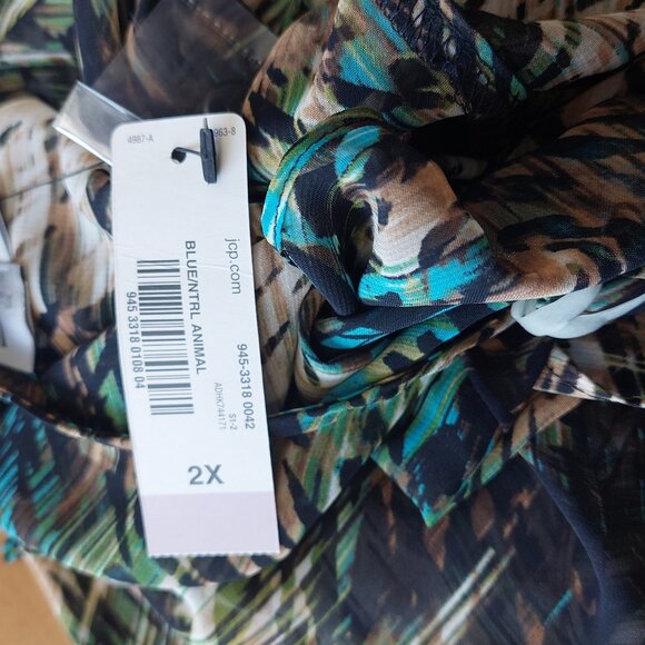 Worthington Women's Plus Size Sheer Sleeveless top front ruffle detail Size 2X - Picture 8 of 9